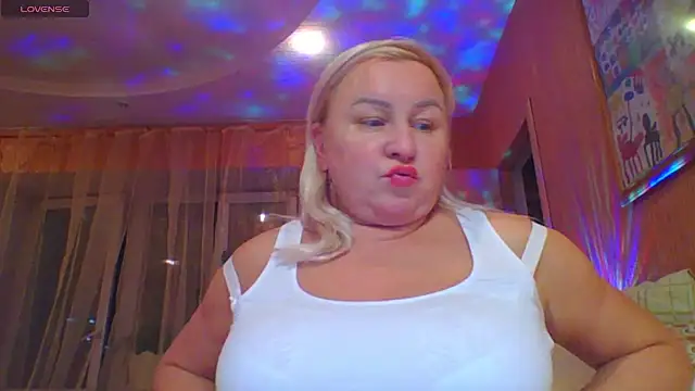 mira robinsonnn online show from 29, 10, 2025