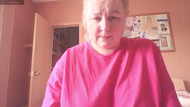 mira robinsonnn online show from 6, 4, 2026