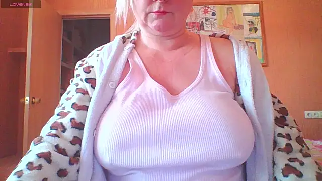 mira robinsonnn online show from 20, 2, 2026