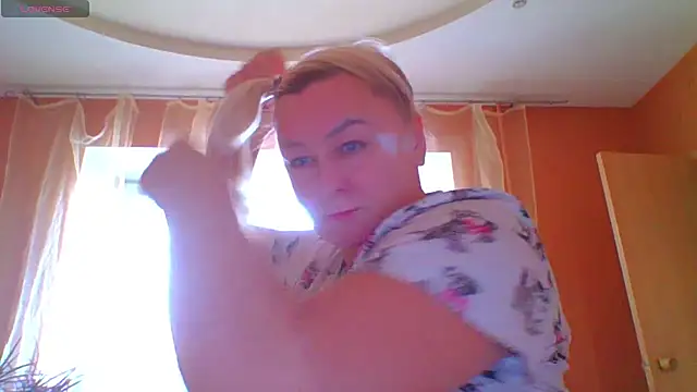 mira robinsonnn online show from 8, 10, 2025