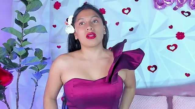 Snapshot of LinnaGardenia chatting on 15, 2, 2025 LinnaGardenia online show from 15, 2, 2025