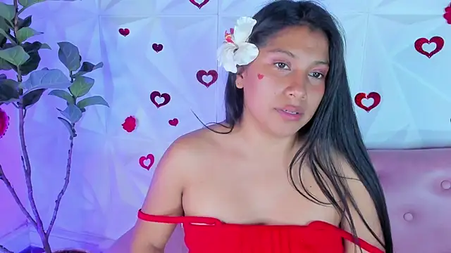 Snapshot of LinnaGardenia chatting on 14, 2, 2025 LinnaGardenia online show from 14, 2, 2025