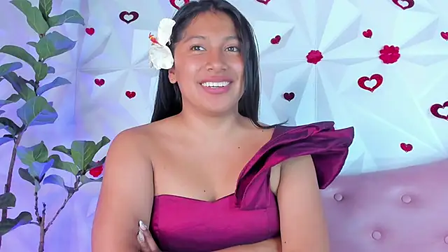 Snapshot of LinnaGardenia chatting on 15, 2, 2025 LinnaGardenia online show from 15, 2, 2025