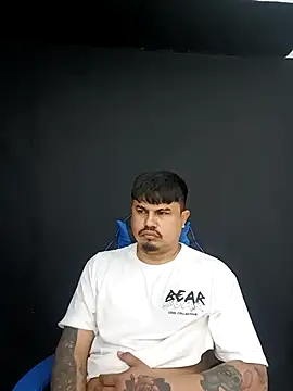 Snapshot of DickMasterfindom chatting on 28, 2, 2026 DickMasterfindom online show from 28, 2, 2026