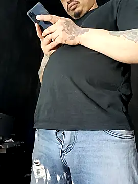 Snapshot of DickMasterfindom chatting on 18, 1, 2026 DickMasterfindom online show from 18, 1, 2026