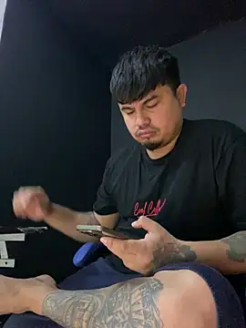 Snapshot of DickMasterfindom chatting on 7, 6, 2026 DickMasterfindom online show from 7, 6, 2026
