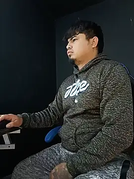 Snapshot of DickMasterfindom chatting on 23, 6, 2026 DickMasterfindom online show from 23, 6, 2026