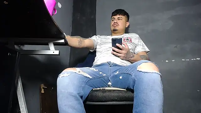 DickMasterfindom online show from 5, 11, 2025