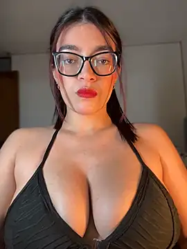 kathii95 online show from 15, 5, 2026