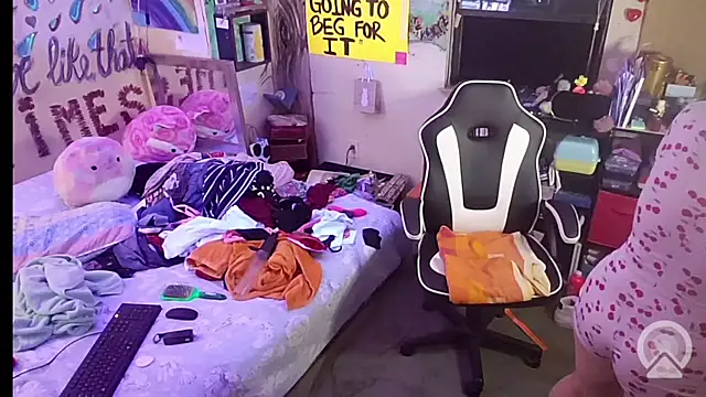 Cloud Master9 online show from 5, 10, 2025