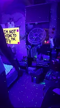 Cloud Master9 online show from 8, 11, 2025