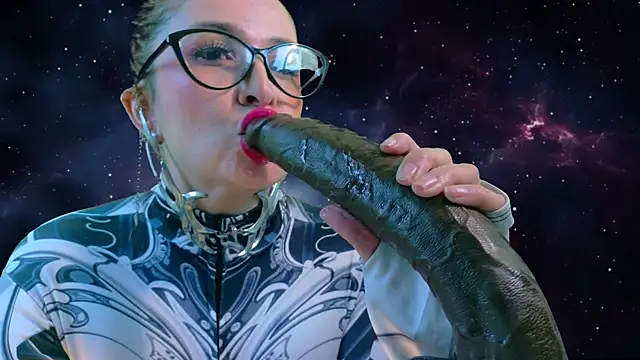 helenas fantasy online show from 15, 4, 2026