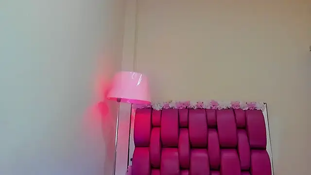 Gabriela Brown online show from 6, 2, 2025