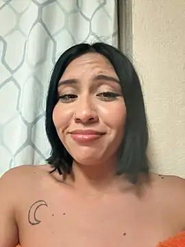 LunaAurora3 online show from 16, 11, 2025