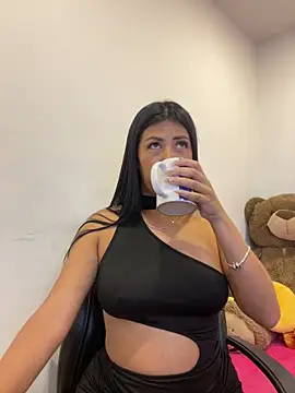 Alanna atm  online show from 3, 6, 2026