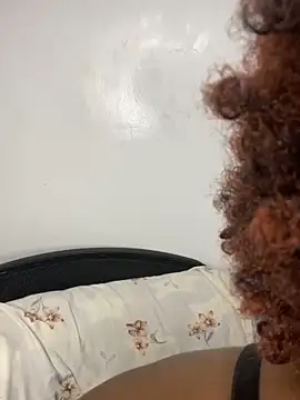 chocogirl01 online show from 17, 3, 2026