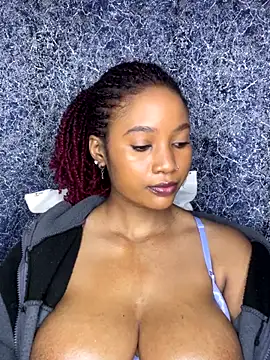 chocogirl01 online show from 13, 9, 2025