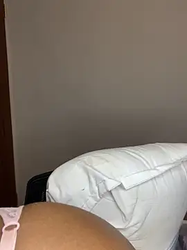 chocogirl01 online show from 20, 1, 2025