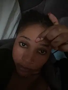 chocogirl01 online show from 8, 10, 2025