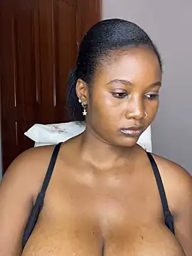 chocogirl01 online show from 5, 2, 2025