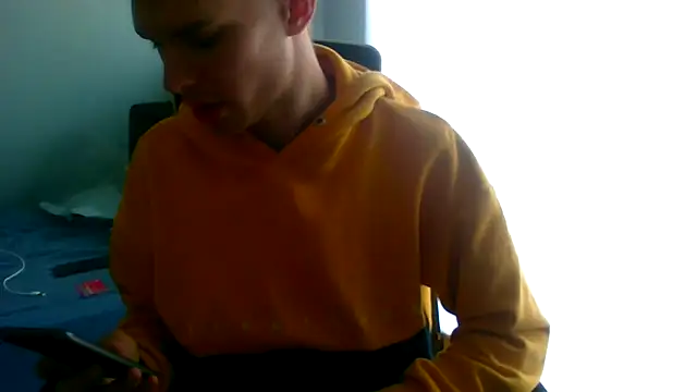 Snapshot of bluegaze6 chatting on 21, 11, 2025 bluegaze6 online show from 21, 11, 2025