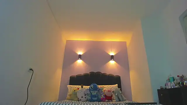 Snapshot of Sofia_Clauss_ chatting on 19, 2, 2026 Sofia Clauss online show from 19, 2, 2026