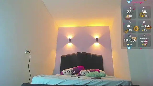 Snapshot of Sofia_Clauss_ chatting on 22, 9, 2025 Sofia Clauss online show from 22, 9, 2025