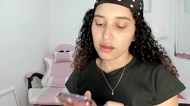 gabriela duarte1 online show from 26, 4, 2026
