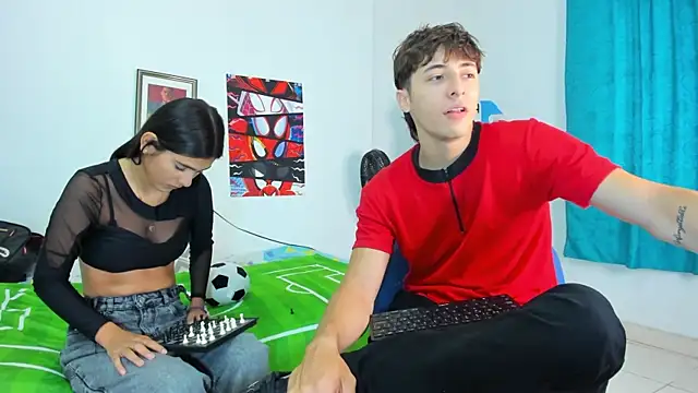 Snapshot of AlessandroDybala chatting on 25, 6, 2026 AlessandroDybala online show from 25, 6, 2026
