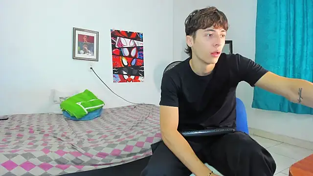 Snapshot of AlessandroDybala chatting on 6, 7, 2026 AlessandroDybala online show from 6, 7, 2026