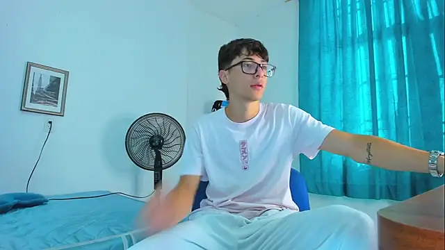 Snapshot of AlessandroDybala chatting on 26, 2, 2026 AlessandroDybala online show from 26, 2, 2026