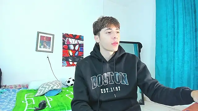 Snapshot of AlessandroDybala chatting on 4, 6, 2026 AlessandroDybala online show from 4, 6, 2026