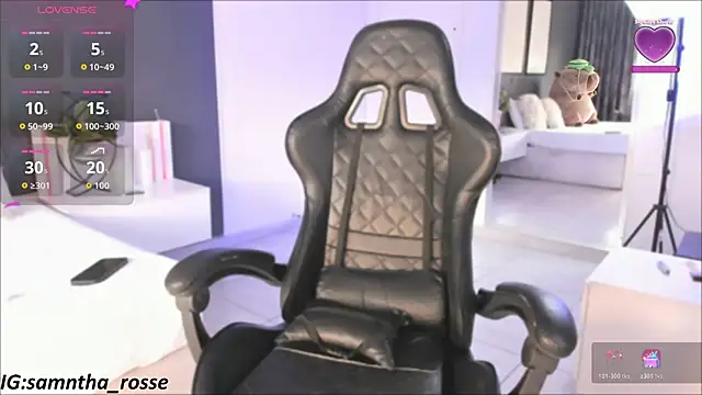 Leyli Doll online show from 6, 11, 2025