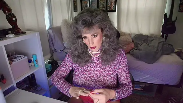 TSCassandraLove online show from 3, 4, 2026