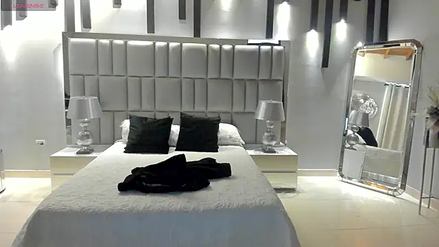 AnnaBrooks1 online show from 29, 11, 2025