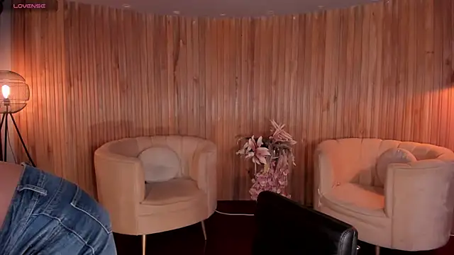 AnnaBrooks1 online show from 5, 10, 2025