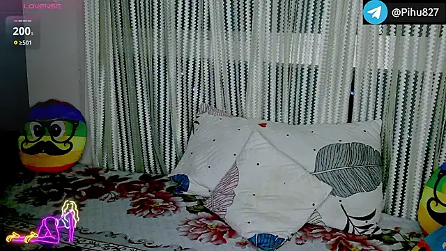 Niyaroy09 online show from 6, 3, 2026