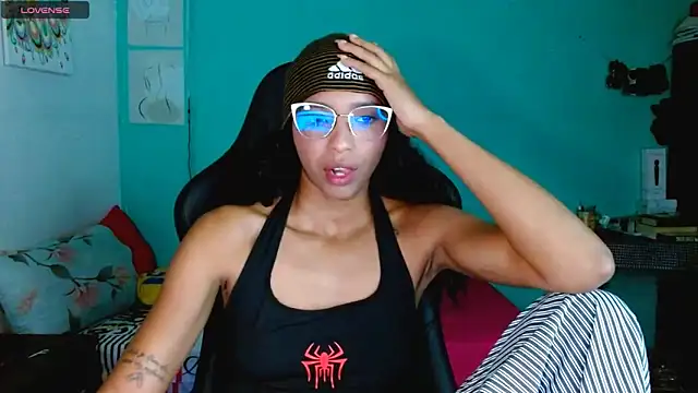 sensitive brunette online show from 12, 4, 2026