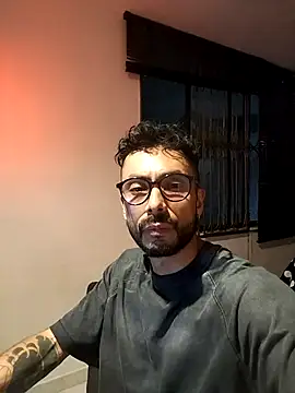 Tom cooper  online show from 30, 11, 2025