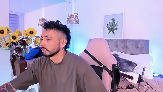 Tom cooper  online show from 26, 9, 2025