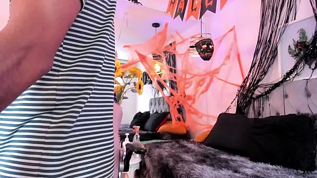 Tom cooper  online show from 27, 10, 2025