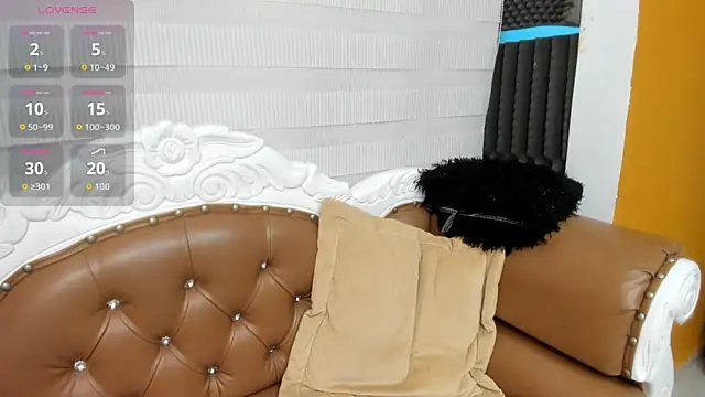 FOXYRIVER  online show from 12, 2, 2026