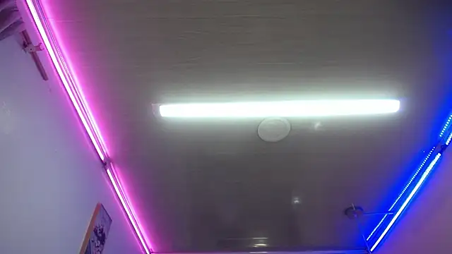 Snapshot of candy_lux_ chatting on 19, 2, 2026 candy lux online show from 19, 2, 2026