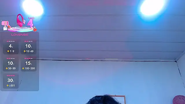 Snapshot of candy_lux_ chatting on 23, 2, 2026 candy lux online show from 23, 2, 2026