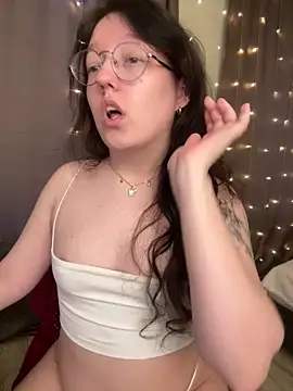 emigooflordXD online show from 7, 2, 2025