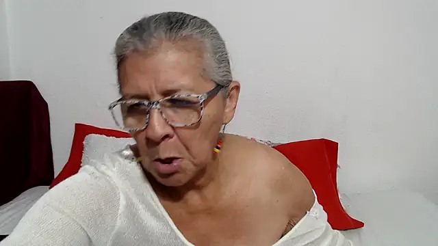 candy mature  online show from 24, 5, 2026