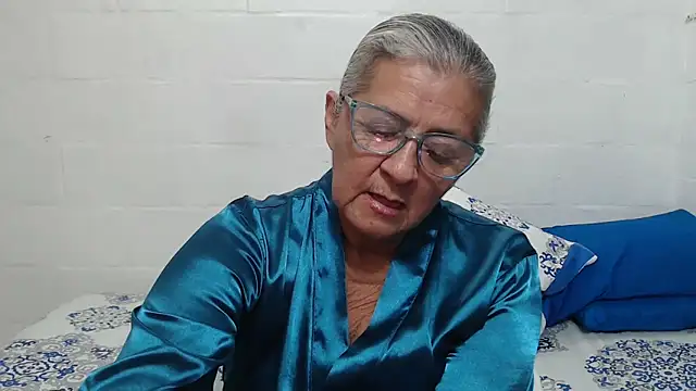 candy mature  online show from 23, 11, 2025