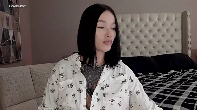 vangie  online show from 27, 9, 2025