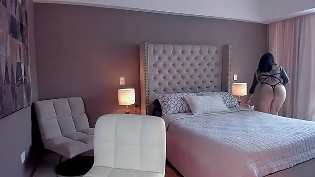 vangie  online show from 17, 11, 2025