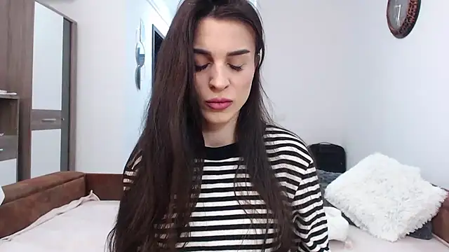 RebecaMur online show from 7, 3, 2025